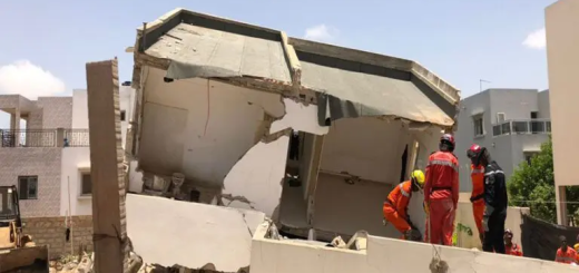 Tragédie à Dakar : L'effondrement d'un immeuble à Khar Yalla fait cinq morts, huit blessés, et quatre personnes toujours portées disparues.